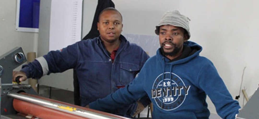 Creative Uses of Flatbed Printing in Interior Design